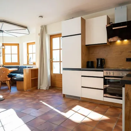 Landhaus Lodges Kaprun By We Rent Apartment *