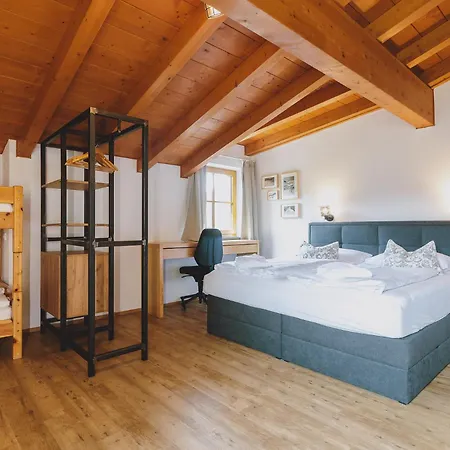 Landhaus Lodges Kaprun By We Rent Apartment *