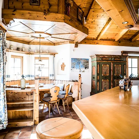 Apartment Landhaus Lodges Kaprun By We Rent *