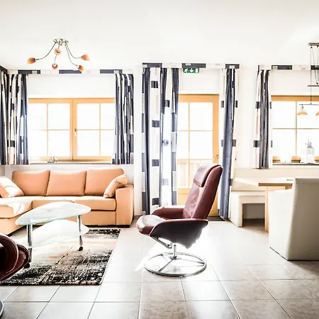 Apartment Landhaus Lodges Kaprun By We Rent
